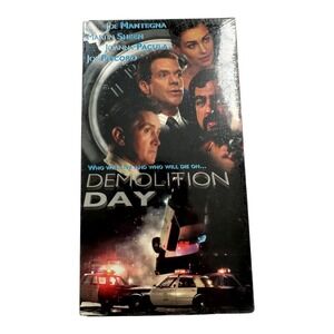 Demolition Day VHS Movie 1998 Action Thriller New Horizons Home Video